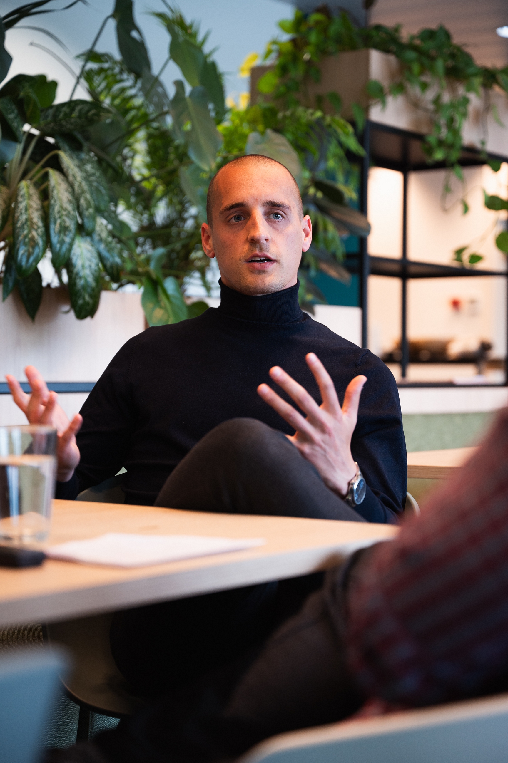 20250423 Enroute Qargo 859